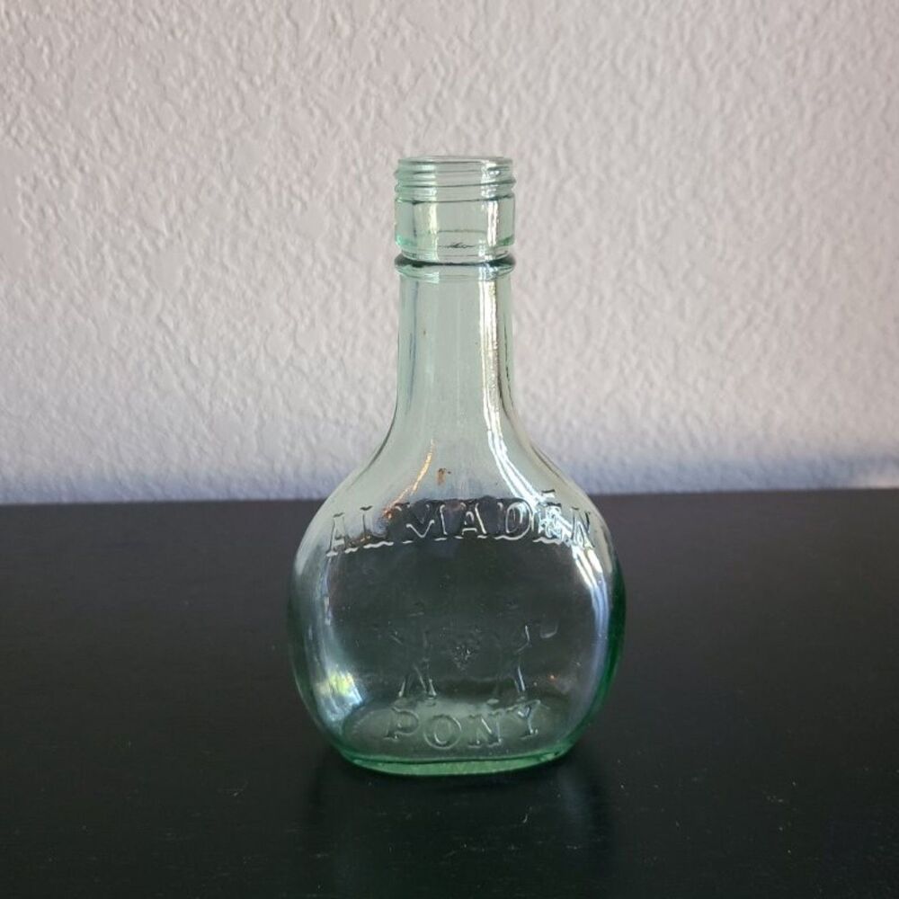 Vintage Almaden Vineyards Pony Green Glass Wine Bottle Embossed Grape Harvest 6o